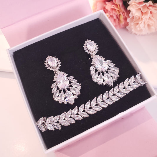 Wedding Earrings statement earring teardrop bridal earrings cubic zirconia crystal earrings