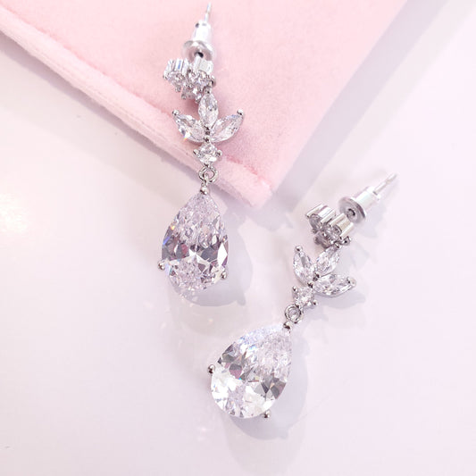 Bridesmaids gift bridal silver teardrop earrings bridal party Gift for Bridesmaid, bridesmaid proposal earrings, will you be my bridesmaid