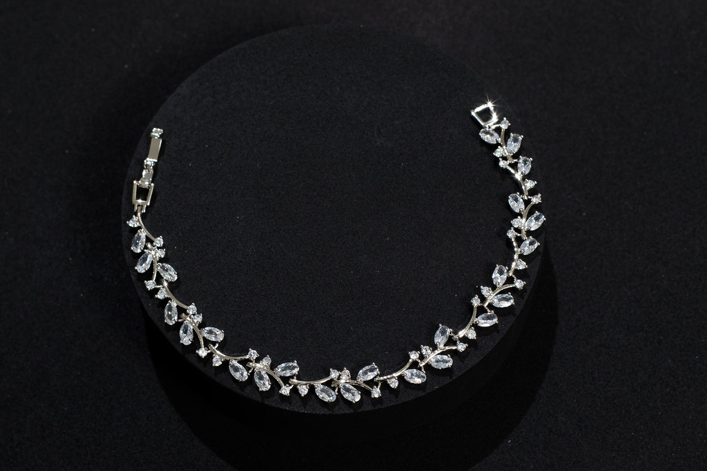 Bride necklace silver Wedding Jewelry bridal necklace and earrings set bridal Jewelry Set, zirconia necklace for Bride