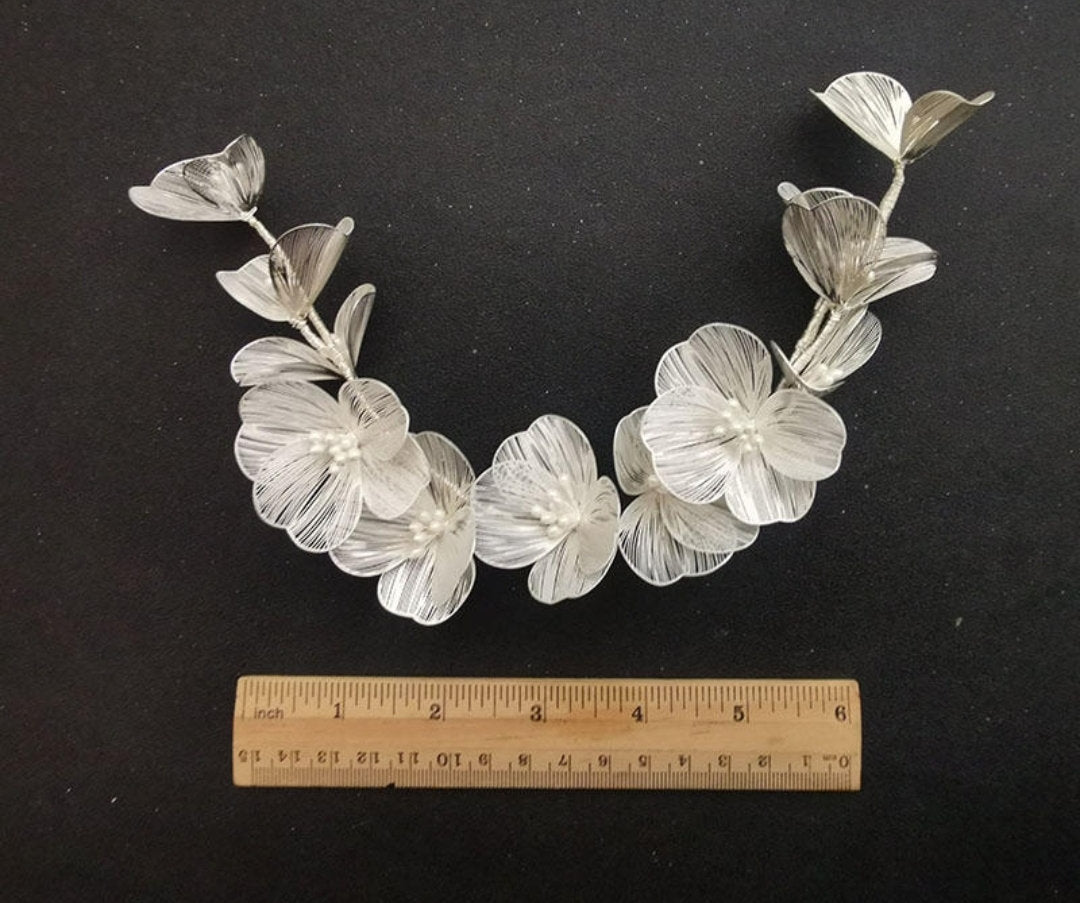 Big flower bridal hair comb Wedding Hair Comb large floral headpiece white flower Bridal comb boho bridal hair accessories bridal hairpiece