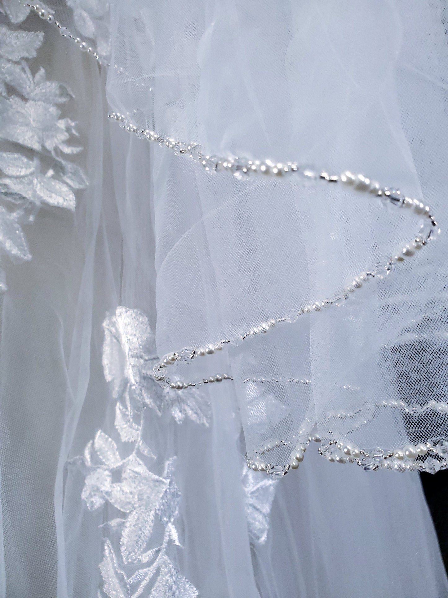 Pearl beaded veil short fingertip veil with beaded pearls gorgeous short veil fingertip veil beaded edged