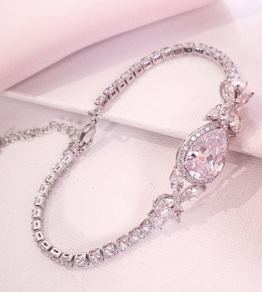 Simple chain bridal necklace chain wedding necklace pendant necklace teardrop chain necklace