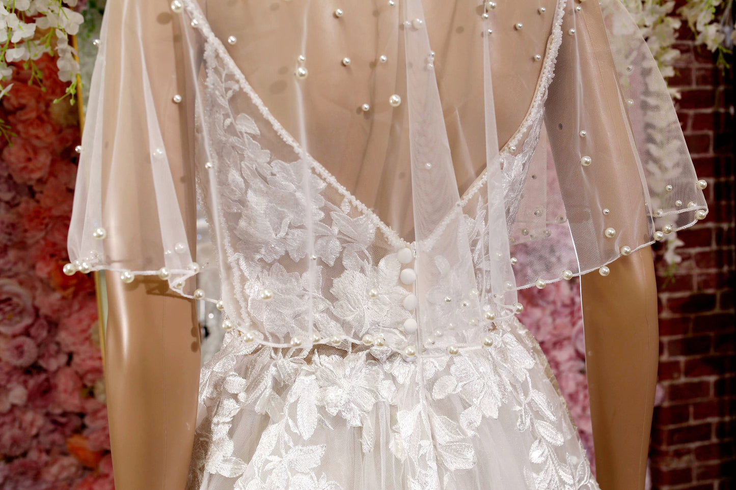 Pearl Elegance Bridal Cape Unique Bolero Shawl with Varied Sizes and Pearl Pin Closure Versatile Bolero Cape bridal wraps