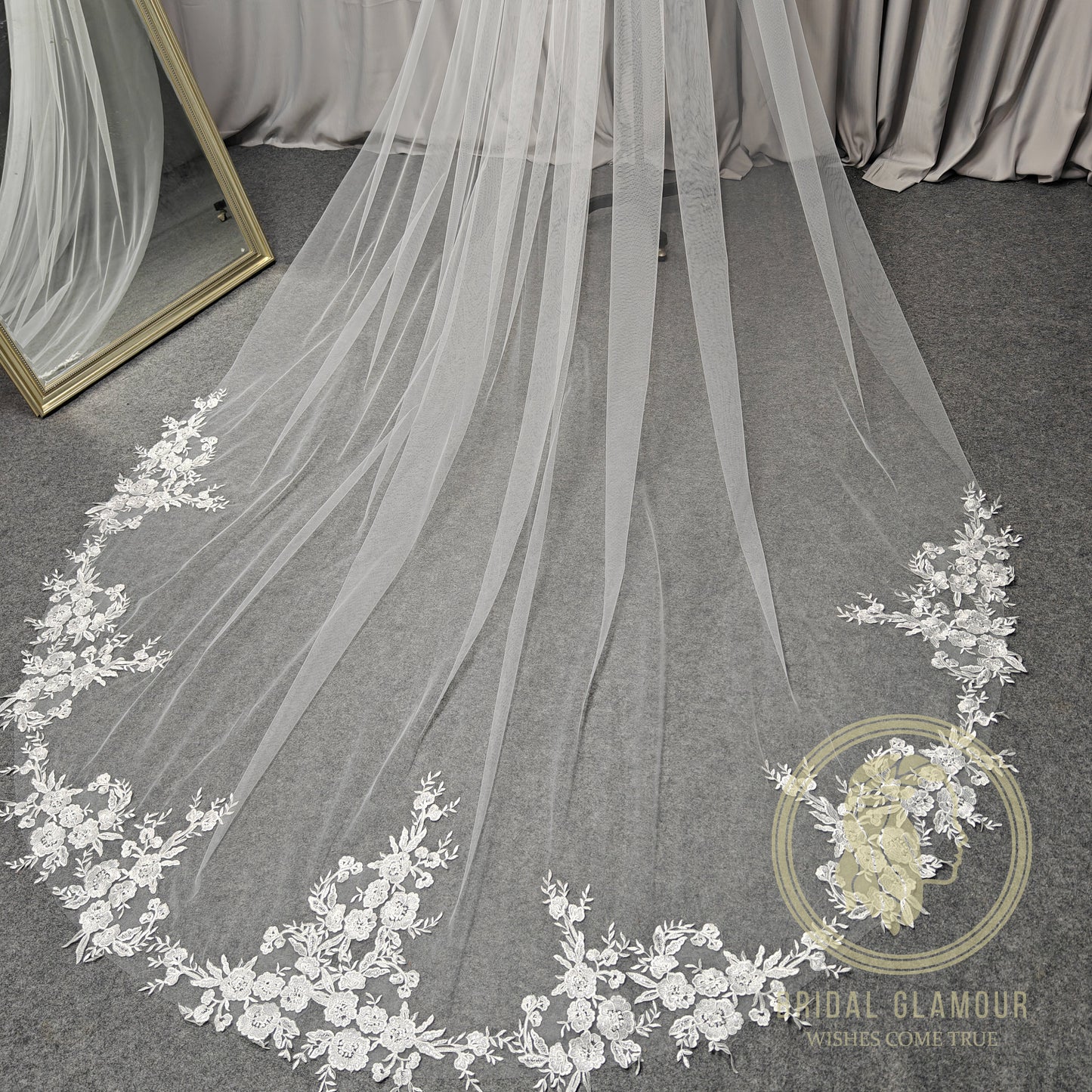 Long veil cathedral wedding veil with lace ivory wedding veil
