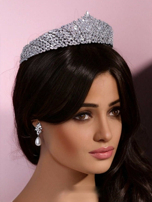 Bridal tiara, wedding tiara, silver shiny tiara, wedding crown, elegant wedding crown