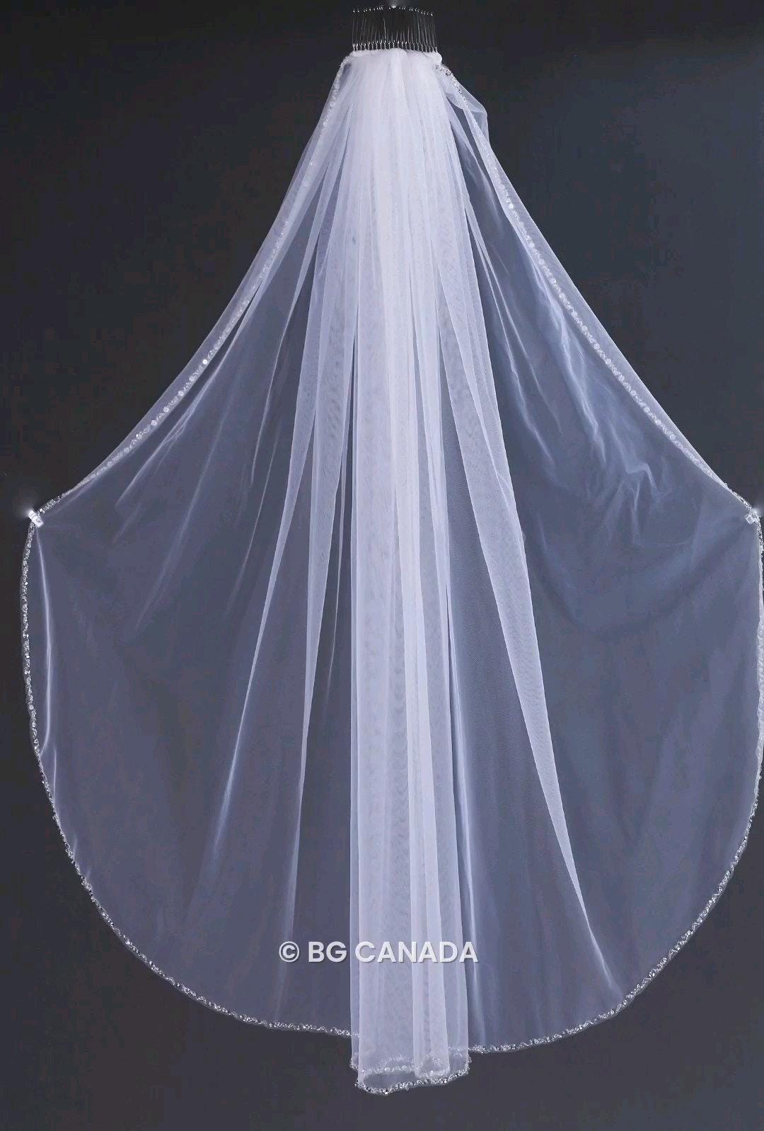 Sequin Edge Bridal Veil: Short Tulle Wedding Veil, Ivory