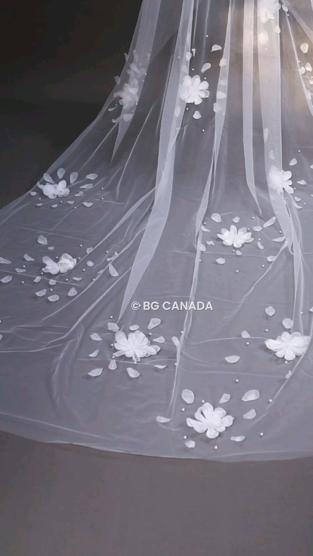veil cathedral veil Floral Pearl Bridal Veil mantilla veil Unique Wedding Veil with Scattered Pearls and Petals Statement Veil