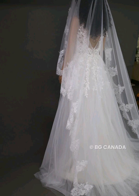 Eyelash Lace Wedding Veil: Ivory Drop Veil, 300cm