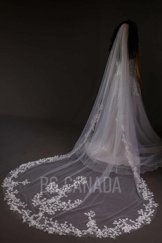 Vine veil scalloped veil mermaid veil cathedral floral wedding veil tulle vine border veil bridal illusion veil with lace border