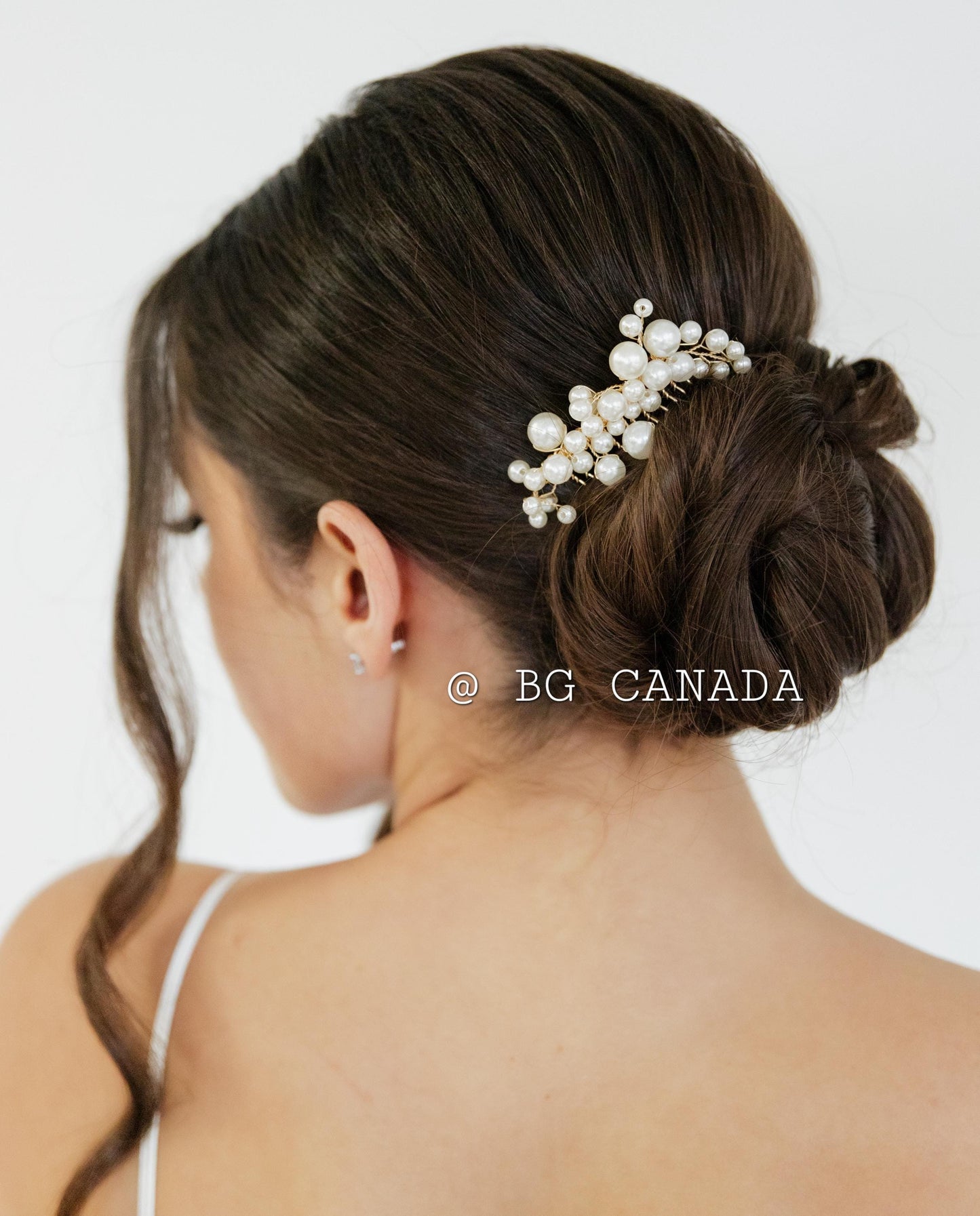 Pearl veil scalloped wedding veil with pearls floral lace cathedral long white ivory