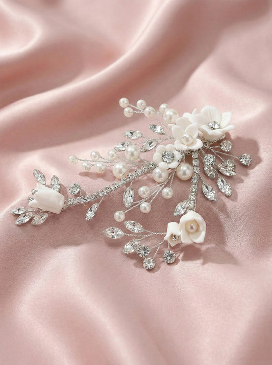 Bridal Hair Comb • Pearl & Crystal Floral Wedding Hairpiece • Flower Bridal Headpiece for Updo • Elegant Bridal Accessories • Curly Hair Fri