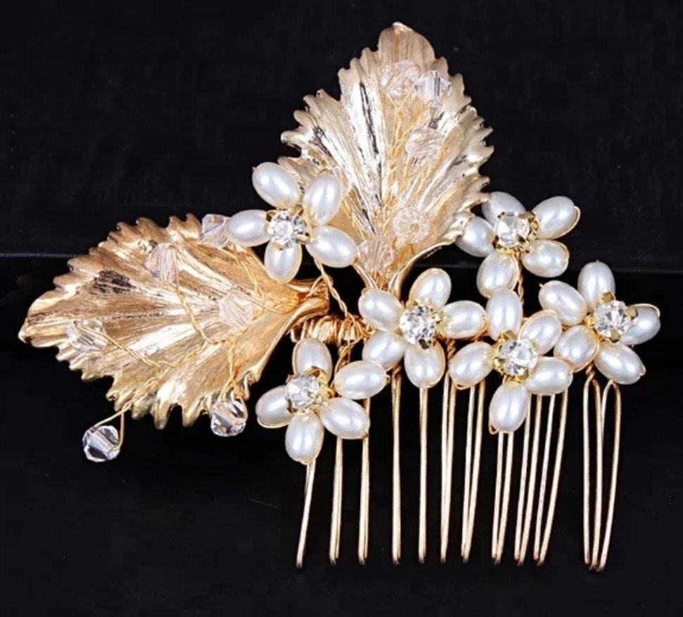 Vintage bridal comb, gold bridal comb, bridal haircomb, vintage bridal comb, wedding haircomb, bridal hairpiece, wedding hairpiece, haircomb
