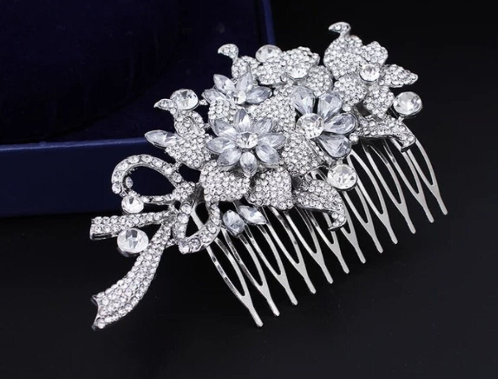 bridal hair comb,crystal hair comb,bridal comb,wedding comb,bridal hair accessories,sparkling hair comb,vintage hair comb,hair accessories