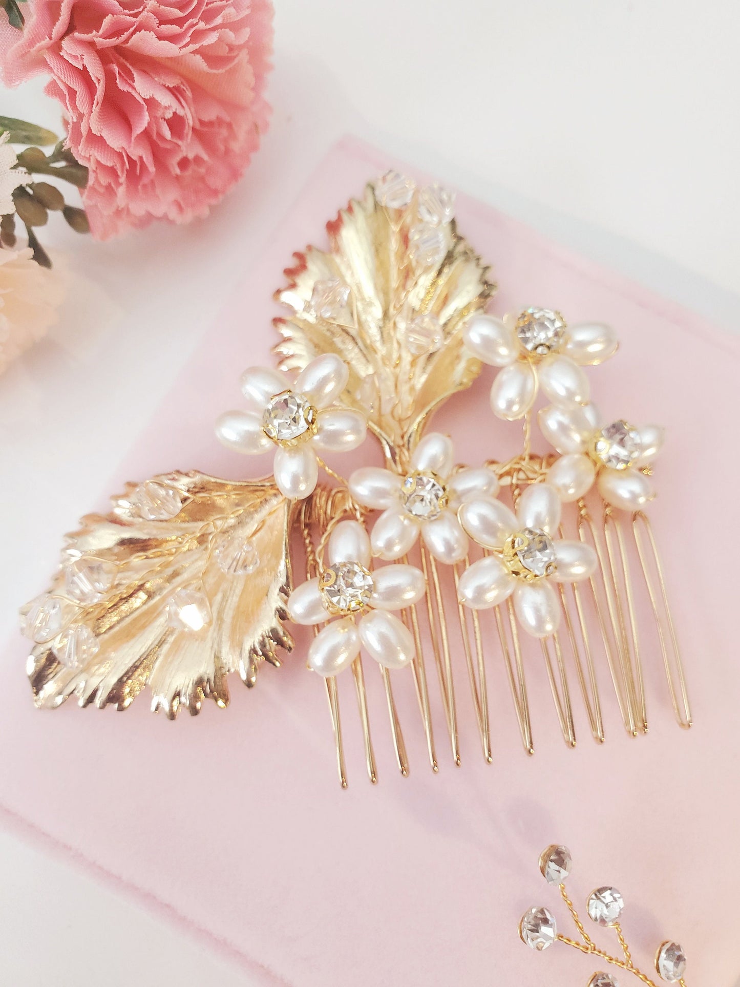 Vintage bridal comb, gold bridal comb, bridal haircomb, vintage bridal comb, wedding haircomb, bridal hairpiece, wedding hairpiece, haircomb
