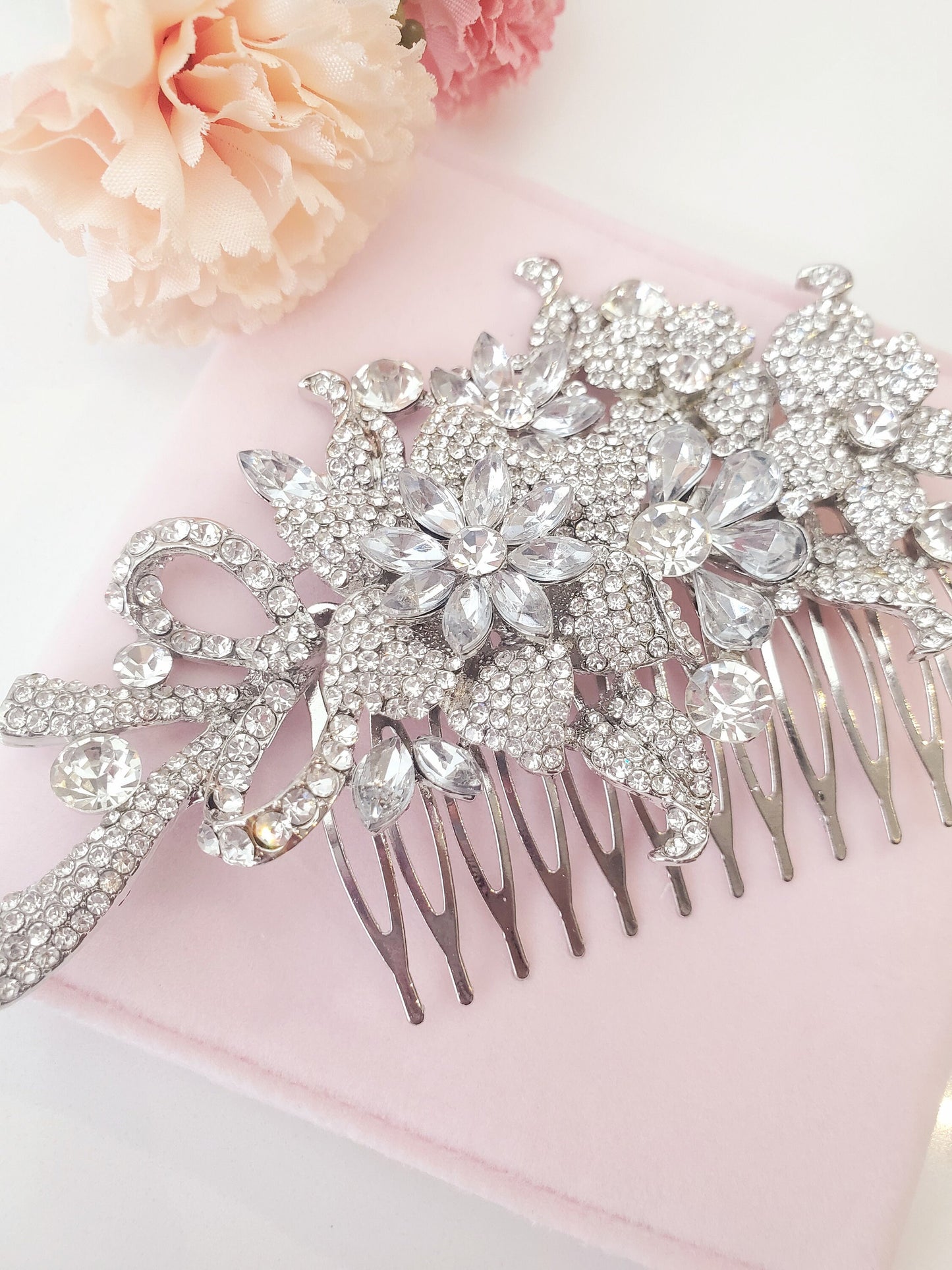 bridal hair comb,crystal hair comb,bridal comb,wedding comb,bridal hair accessories,sparkling hair comb,vintage hair comb,hair accessories