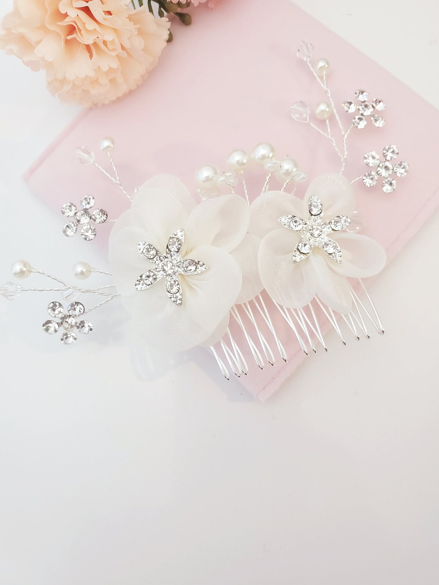 Ivory Flowers Lace Bridal Hair Comb| Wedding Hair Comb | White Hair Comb For Brides | White Pearls Hair Comb Bridesmaids Gift | Mother Gift