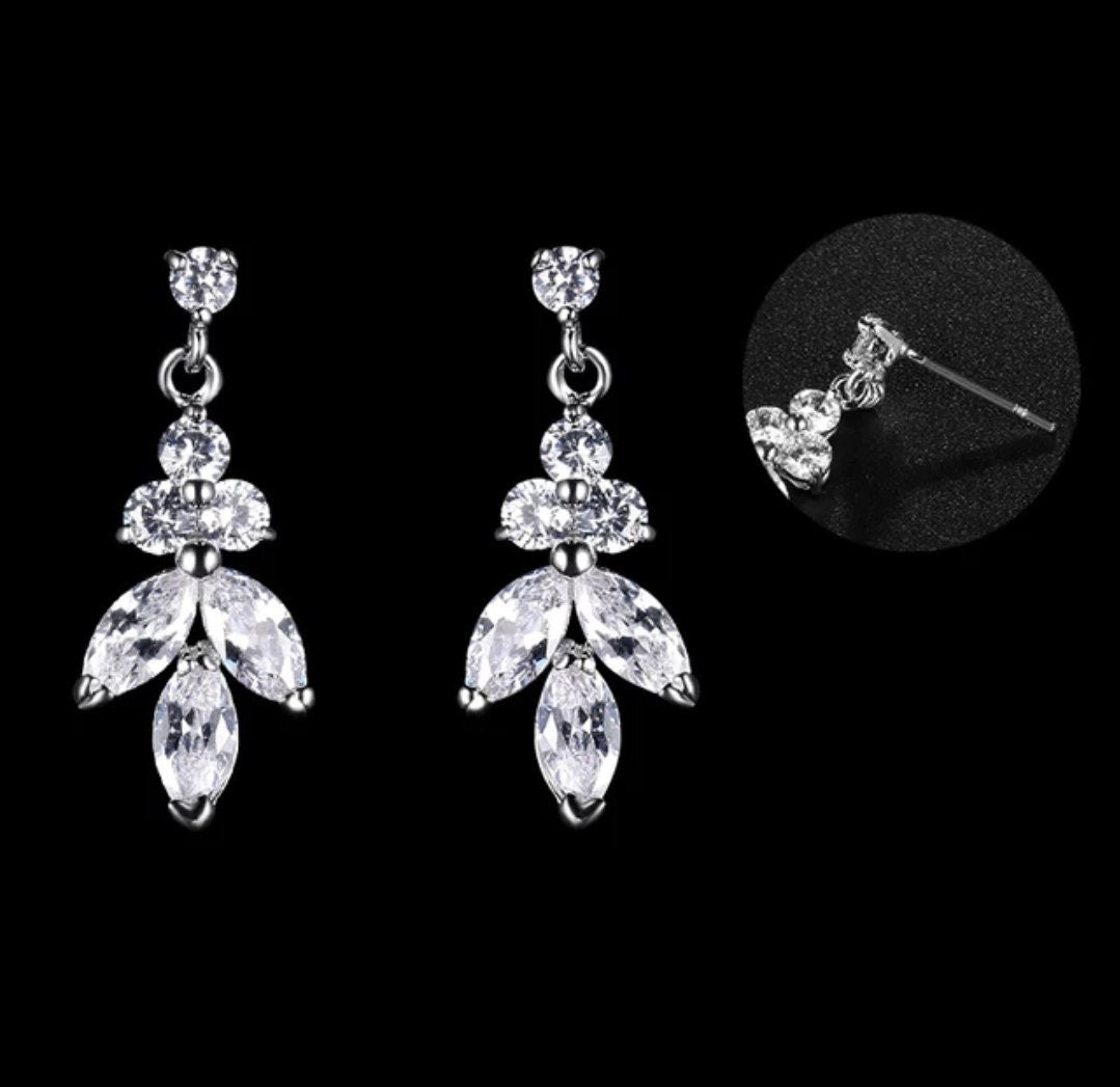 Set of 1, 2,3,4,5 Earrings Crystal Leaf Wedding Earrings Bridal Earrings Crystal bridal earrings wedding jewelry for brides bridesmaids gift