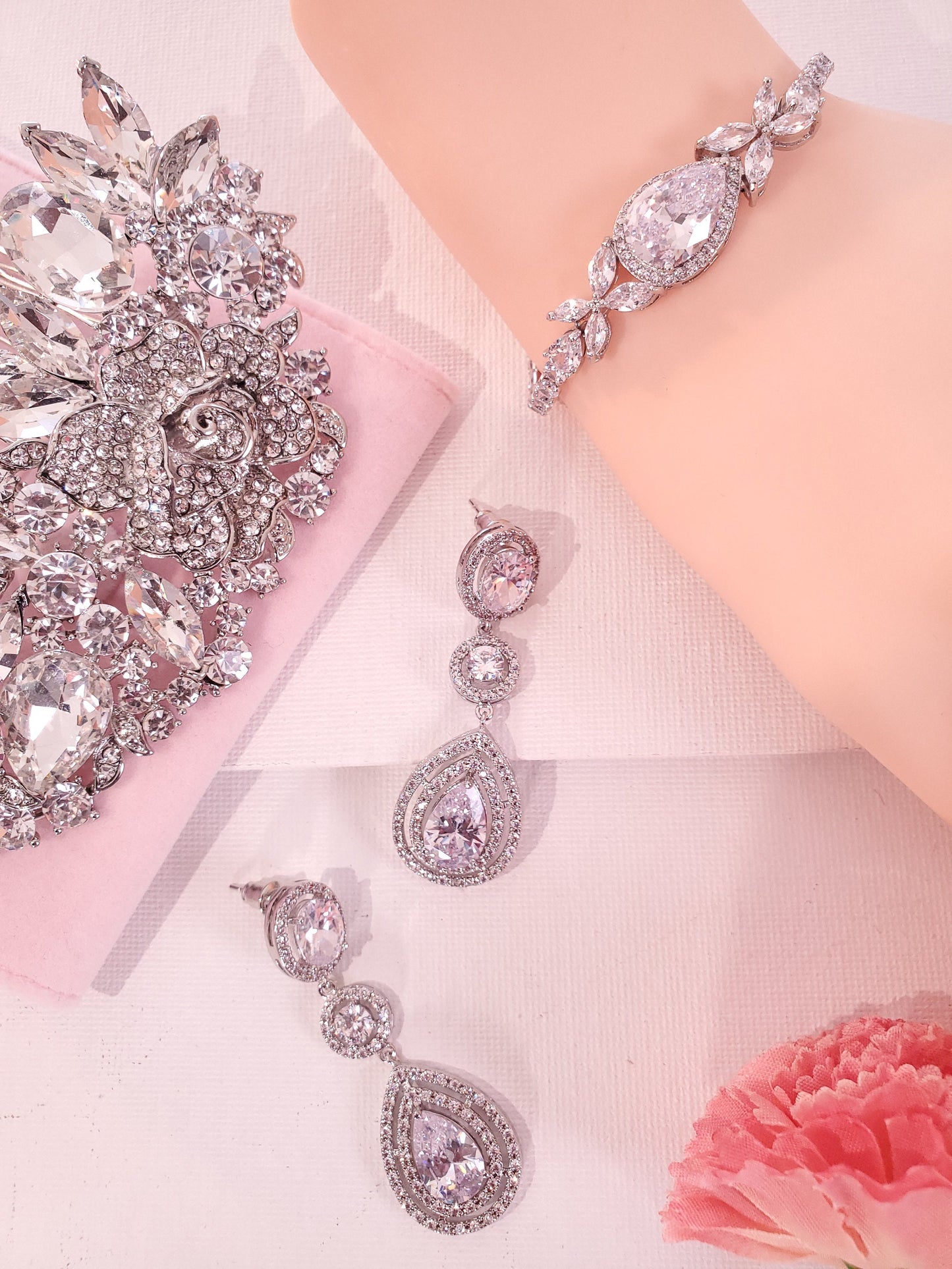 Teardrop earrings prom earrings bridal earrings dangle bridal hair comb silver hair comb wedding jewelry bridal jewelry set bridal bracelet