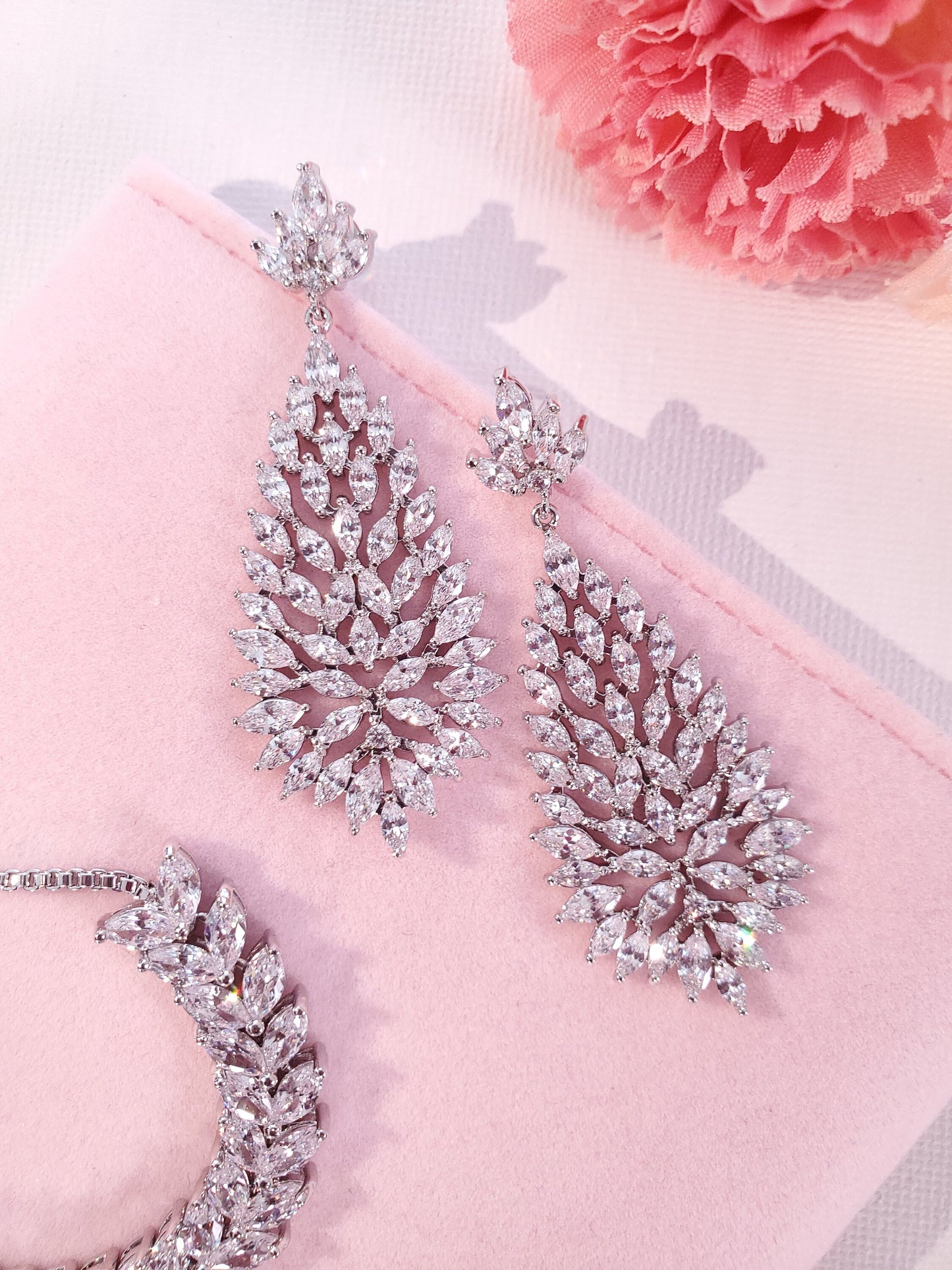 Silver bridal earring set, Silver Diamond Drop Wedding Earrings,Statement Bridal Earrings,Long Drop Bridal wedding Earrings for brides