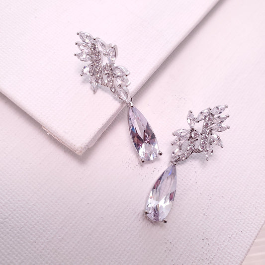 Silver bridal earring set wedding earring Diamond long dangle Drop art deco leaf statement evening party bridal accessory bracelet