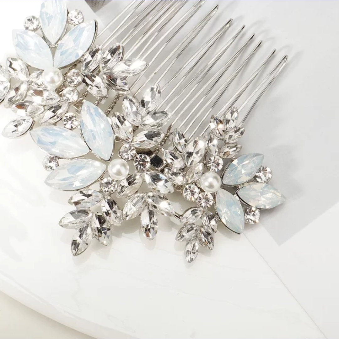 Minimalist Small Bridal Hair Comb - Opal Crystals Wedding Hair Comb