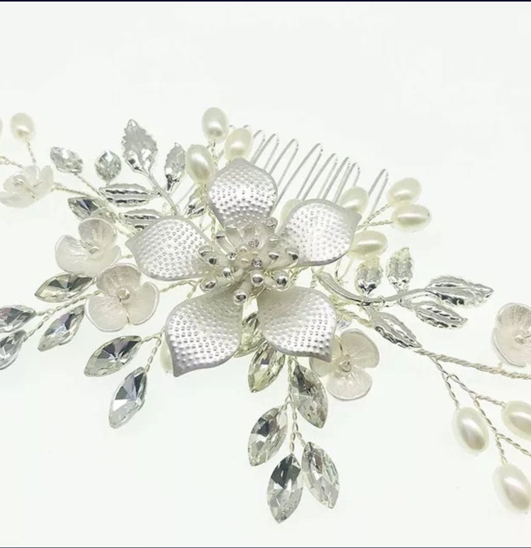 Bridal hair comb - Floral