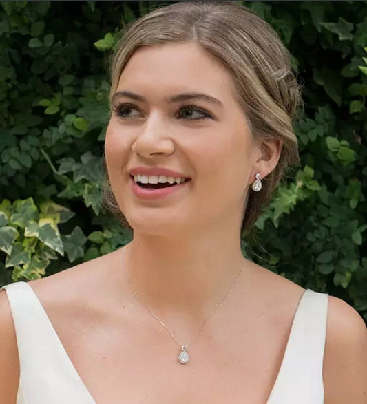 Bridesmaid Box Items bridal earrings Bridesmaid Proposal gift Bridesmaid Proposal earrings Bachelorette Party Favour Thank you for being my