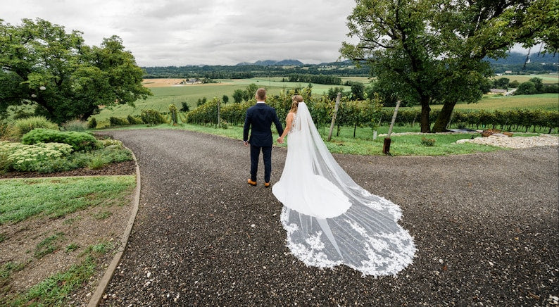 Bridal veils - "truly hand made"