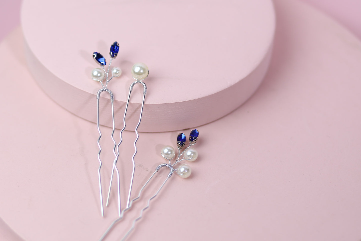 Pearl hair pins