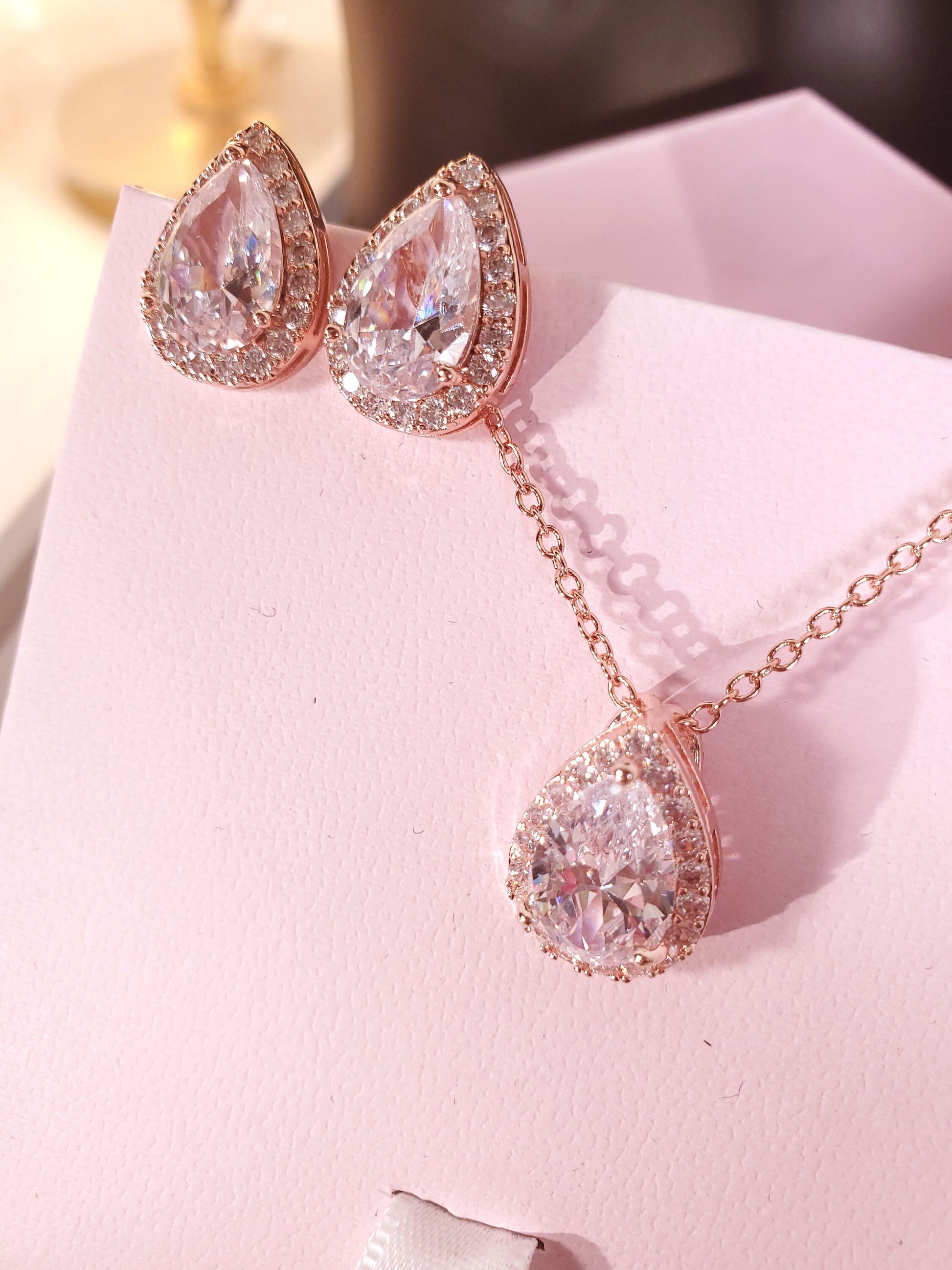 Bridal earrings rose gold bridesmaids gift set earring rose gold mother of bride Gift for her Thank you for being my bridesmaid Jewelry set