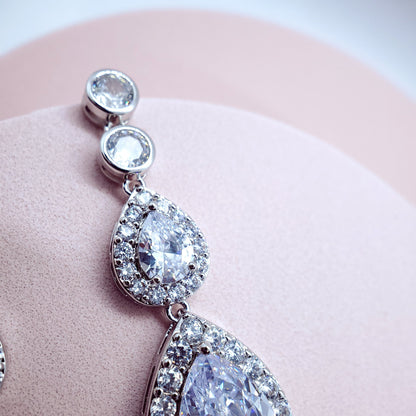 Long earrings statement earrings silver earrings teardrop jewelry Crystal jewelery for bride bridal earrings wedding earrings teardrop