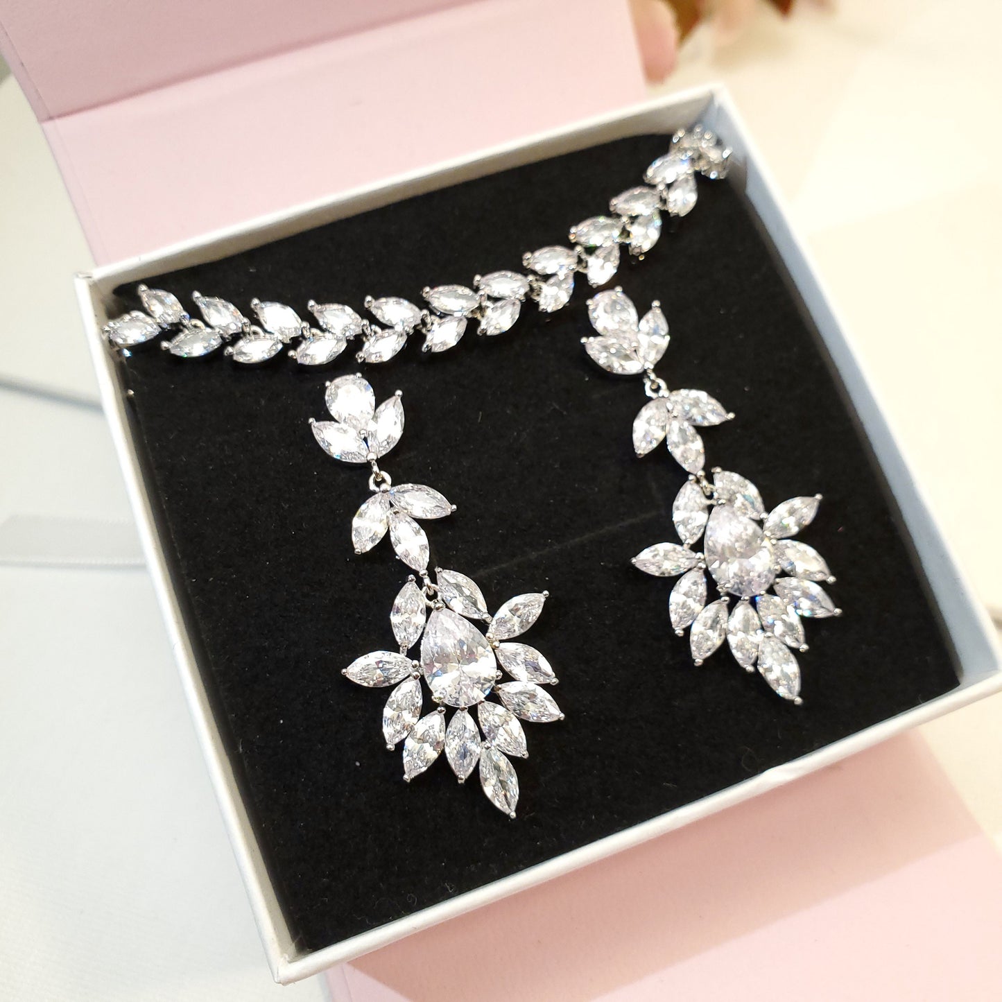 Crystal Bridal Earring leaf drop earring Wedding earrings Bridal jewelry wedding Crystal earrings Silver matching bracelet