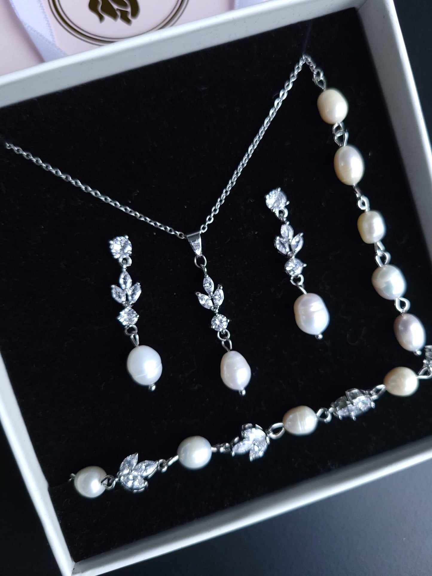 Freshwater pearl jewelry set with Backchain bridal pearl necklace set freshwater pearl wedding jewelry necklace with pearl back chain