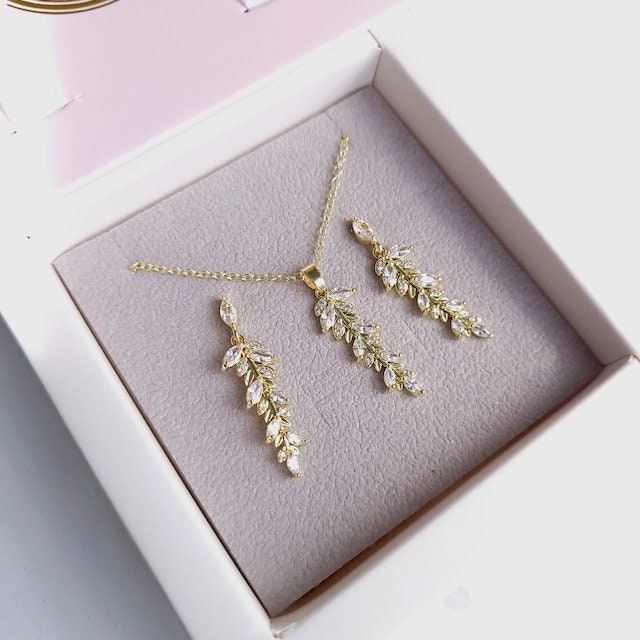 18K Gold Bridal Earring olive leaf Long earring wedding earrings bridal earrings leaf pattern CZ bridal jewelry