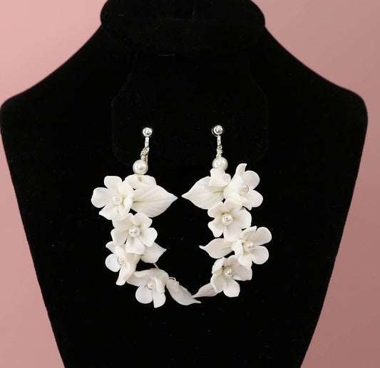 White flower earrings ceramic floral earrings white flower jewelry floral wedding earrings