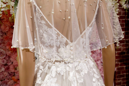 Pearl Elegance Bridal Cape Unique Bolero Shawl with Varied Sizes and Pearl Pin Closure Versatile Bolero Cape bridal wraps