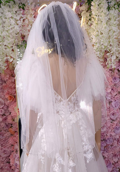 Handcrafted Bead and Pearl Edge Bridal Veil for Timeless Elegance – Wedding Accessories – Glamorous Ceremony Accent