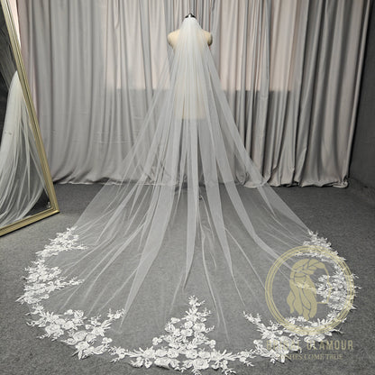 Long veil cathedral wedding veil with lace ivory wedding veil