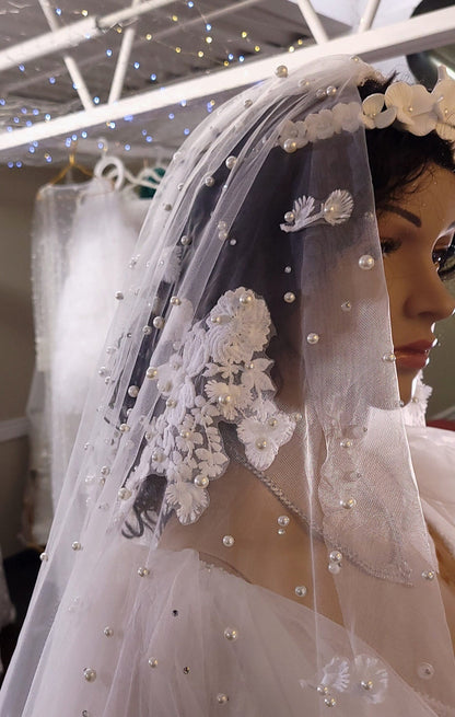 Lace veil pearl veil cathedral veil extra wide pearl veil luxury veil elegant pearl veil ivory veil with 3d flowers