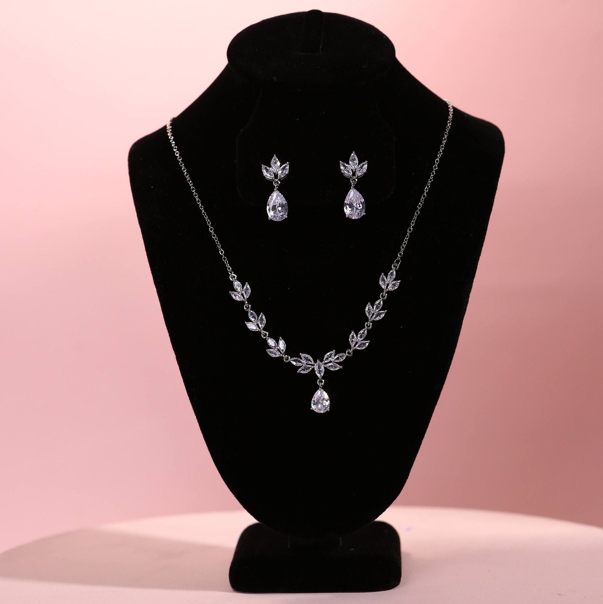 Simple wedding necklace zirconia necklace Silver bridal accessories teardrop leaf jewelery sets bridal jewelry set church wedding necklace