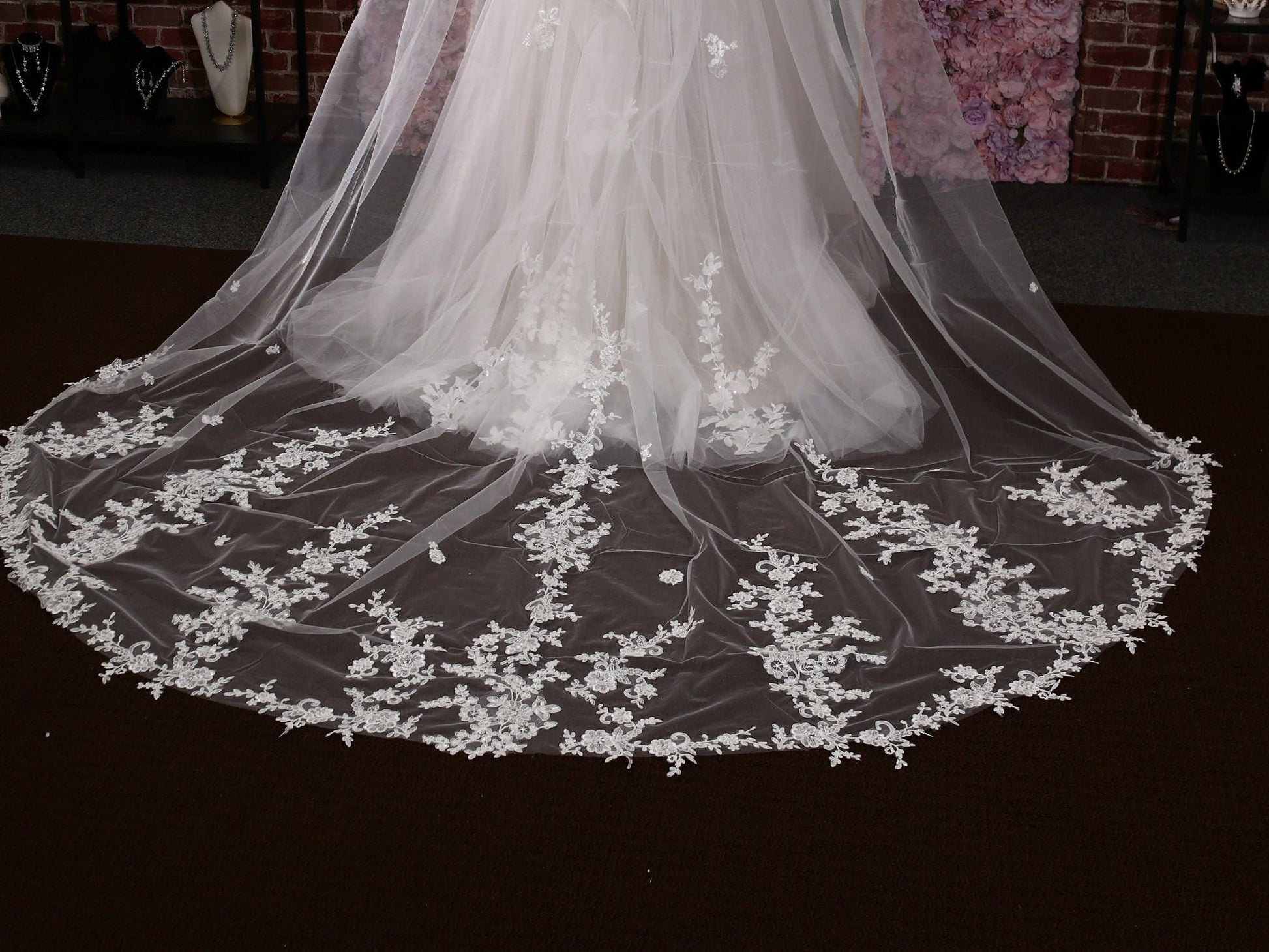 Royal Floral Lace Cathedral Wedding Veil: Ivory Bridal Hair Veil
