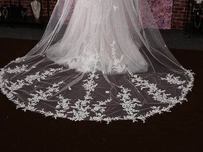 Royal Floral Lace Cathedral Wedding Veil: Ivory Bridal Hair Veil