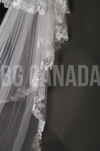 Floral Lace Cathedral Wedding Veil - Elegant Ivory 2-Tier Veil