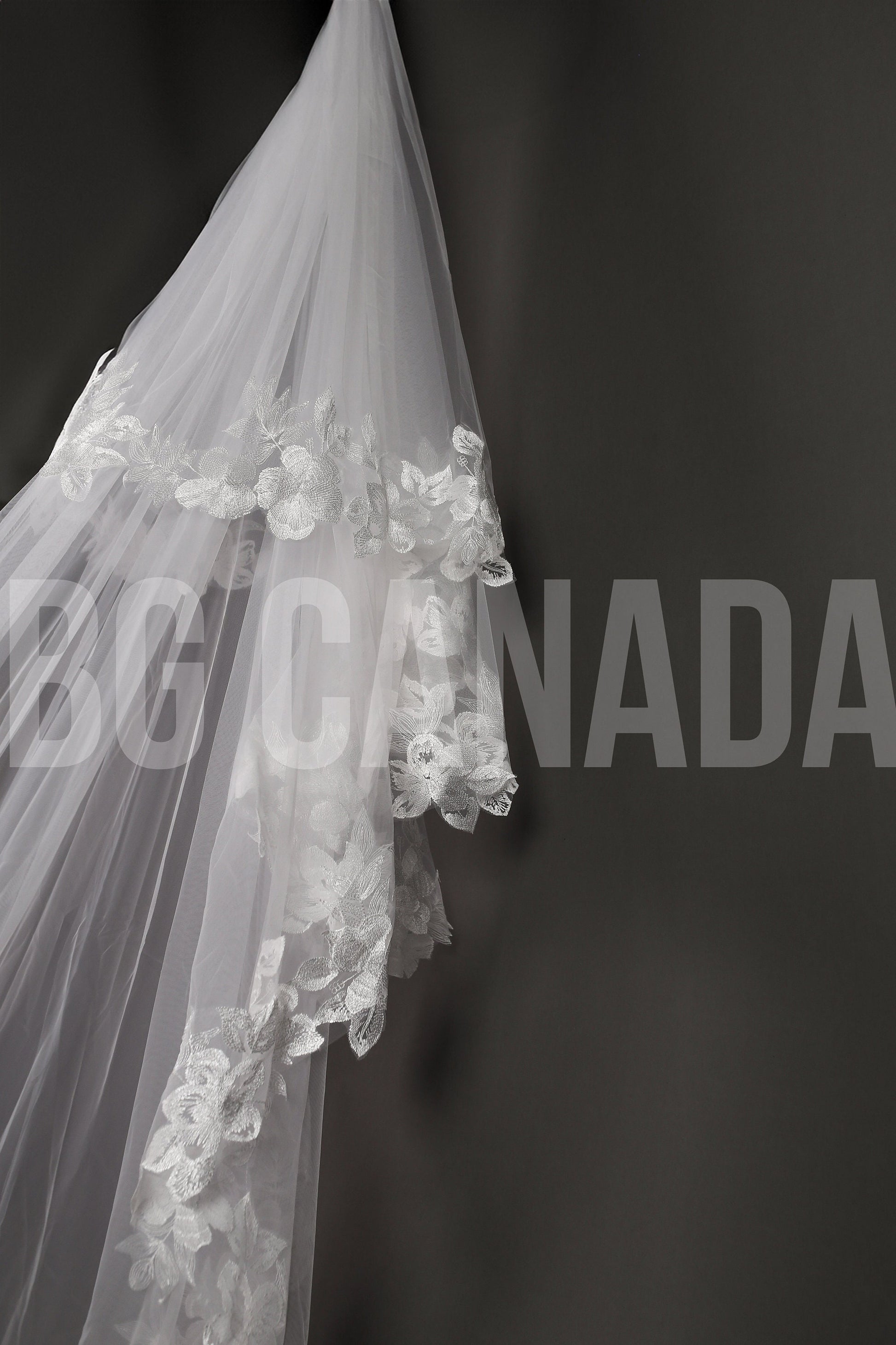 Floral Lace Cathedral Wedding Veil - Elegant Ivory 2-Tier Veil