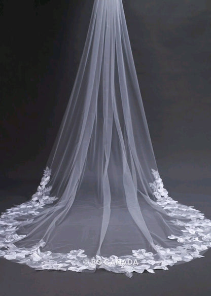 118inch veil floor length wedding veil floral edges veil Floral Lace Bridal Veil 300cm Elegant Wedding Veil