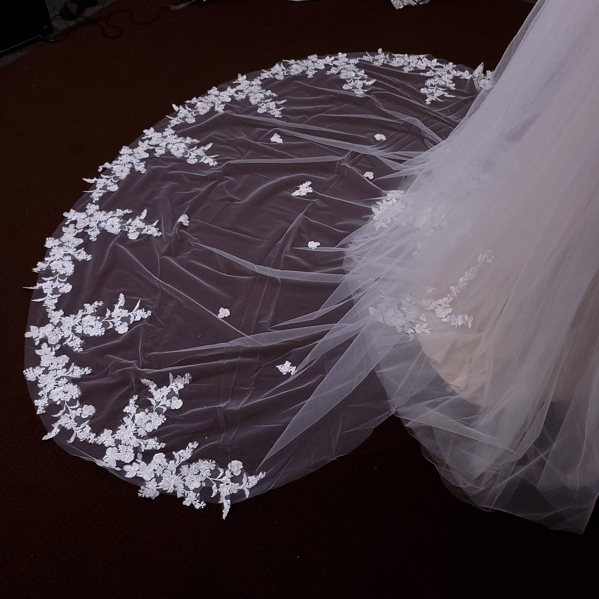 Cathedral Wedding Veil: Floral Lace Appliqué, Ivory Bridal Veil