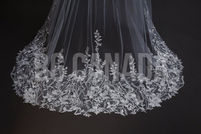 Floral Lace Cathedral Wedding Veil: Bridal Illusion Tulle