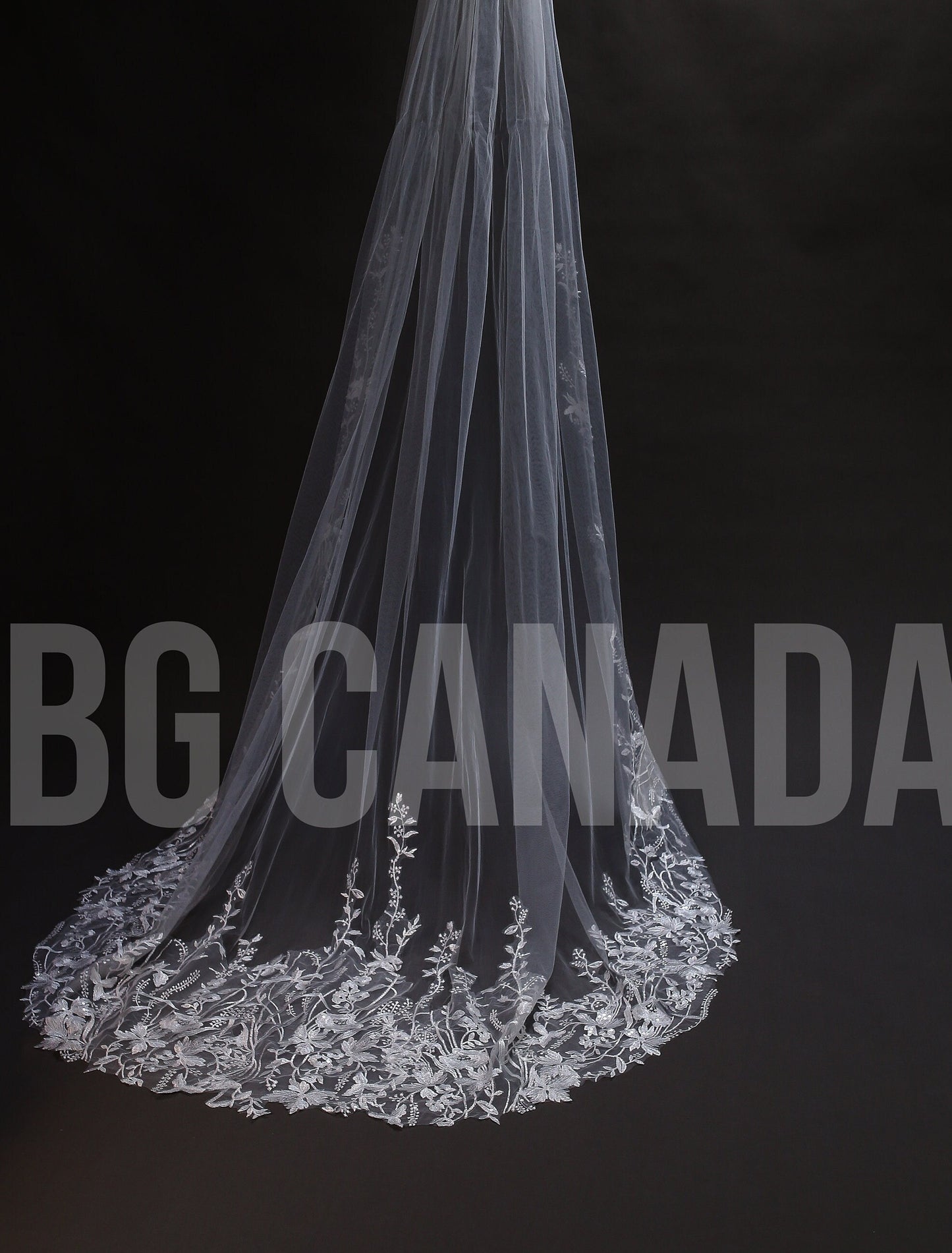 Floral Lace Cathedral Wedding Veil: Bridal Illusion Tulle