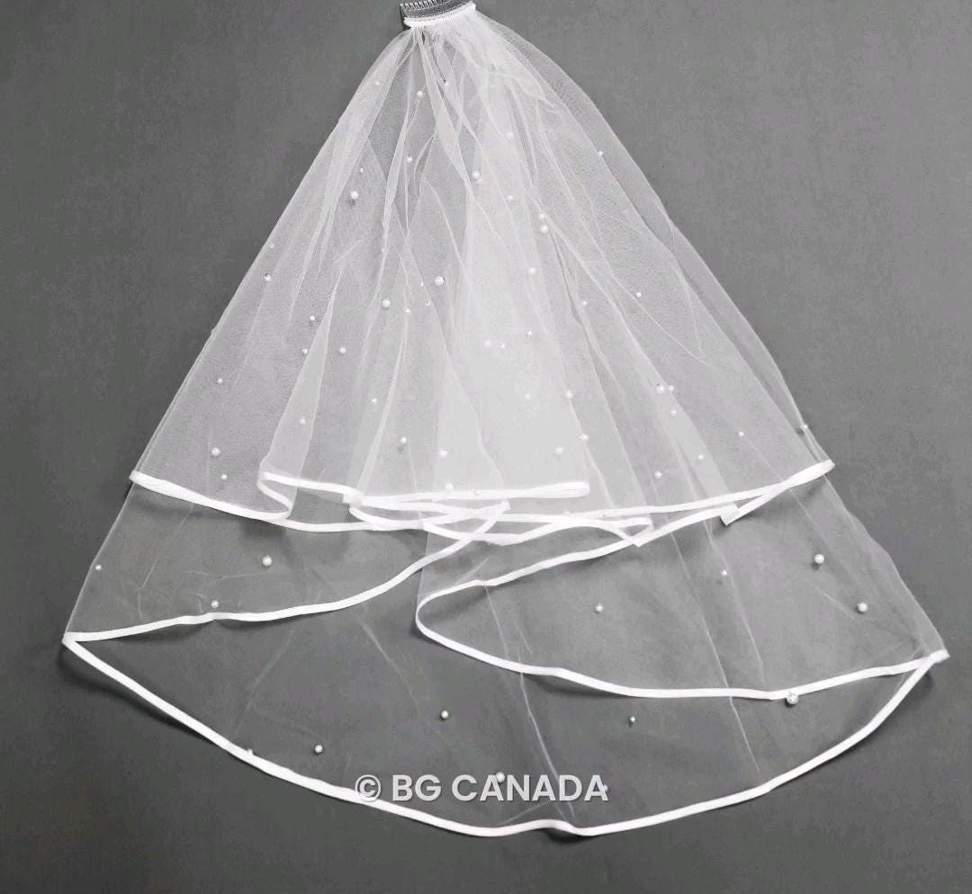 Two-tier satin trim wedding veil