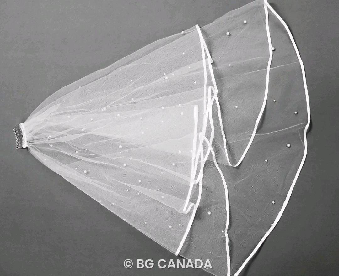 Two-tier satin trim wedding veil